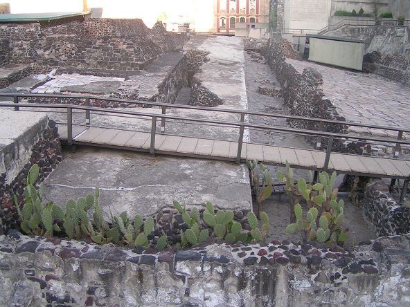 edificaciones aztecas